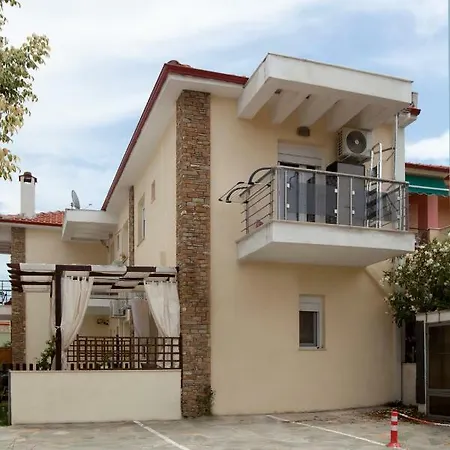 Cozy Nest بيت للعطل *